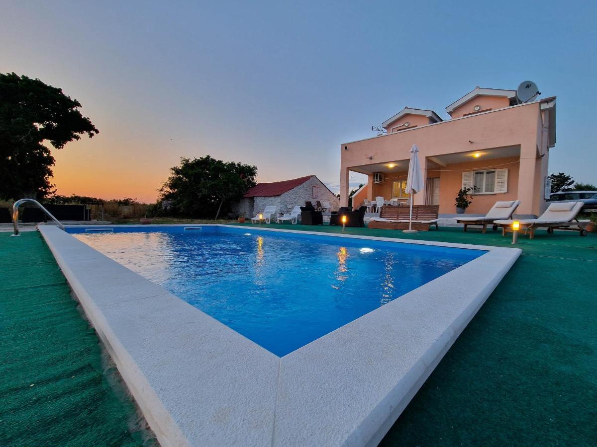 Vila Cicovac Novalja Exteriér fotografie